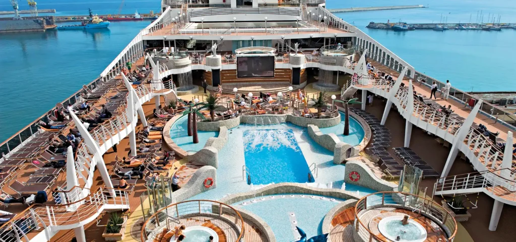 MSC Magnifica Pool